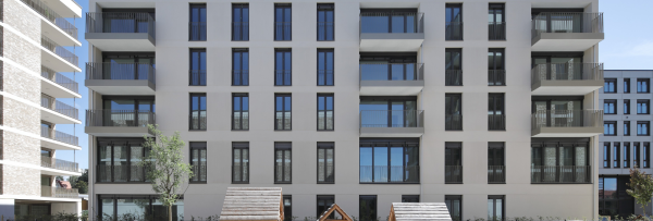 Vierlinden-Quartier in Lindau mit Massivbau, Betonrohbau, grünen Höfen und Erdwärmeversorgung